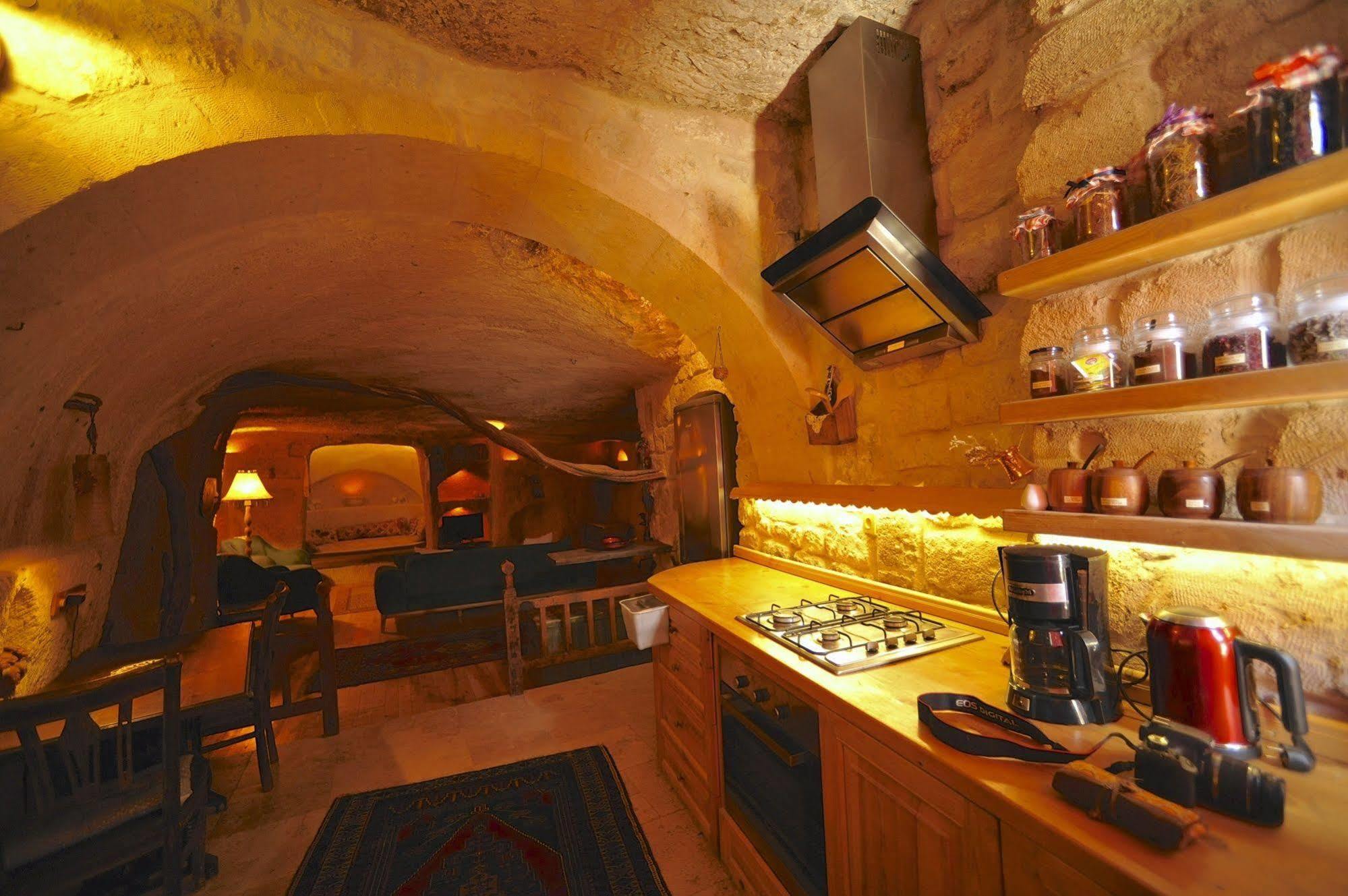 Anitya Cave House Apart Hotel Ortahisar Ngoại thất bức ảnh